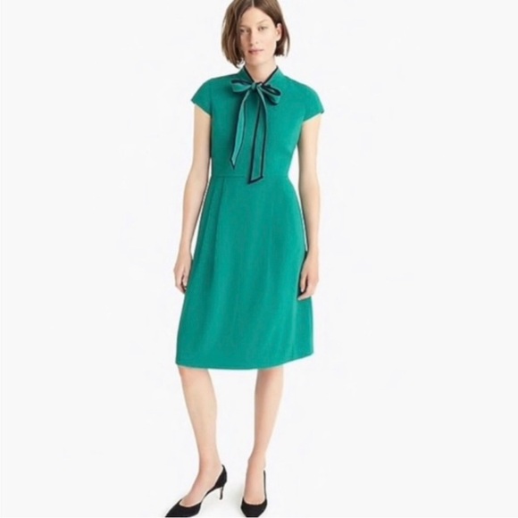 J CREW Tie-Neck Dress in 365 Crepe - Green - J2557 - Sz 0 - Picture 2 of 15